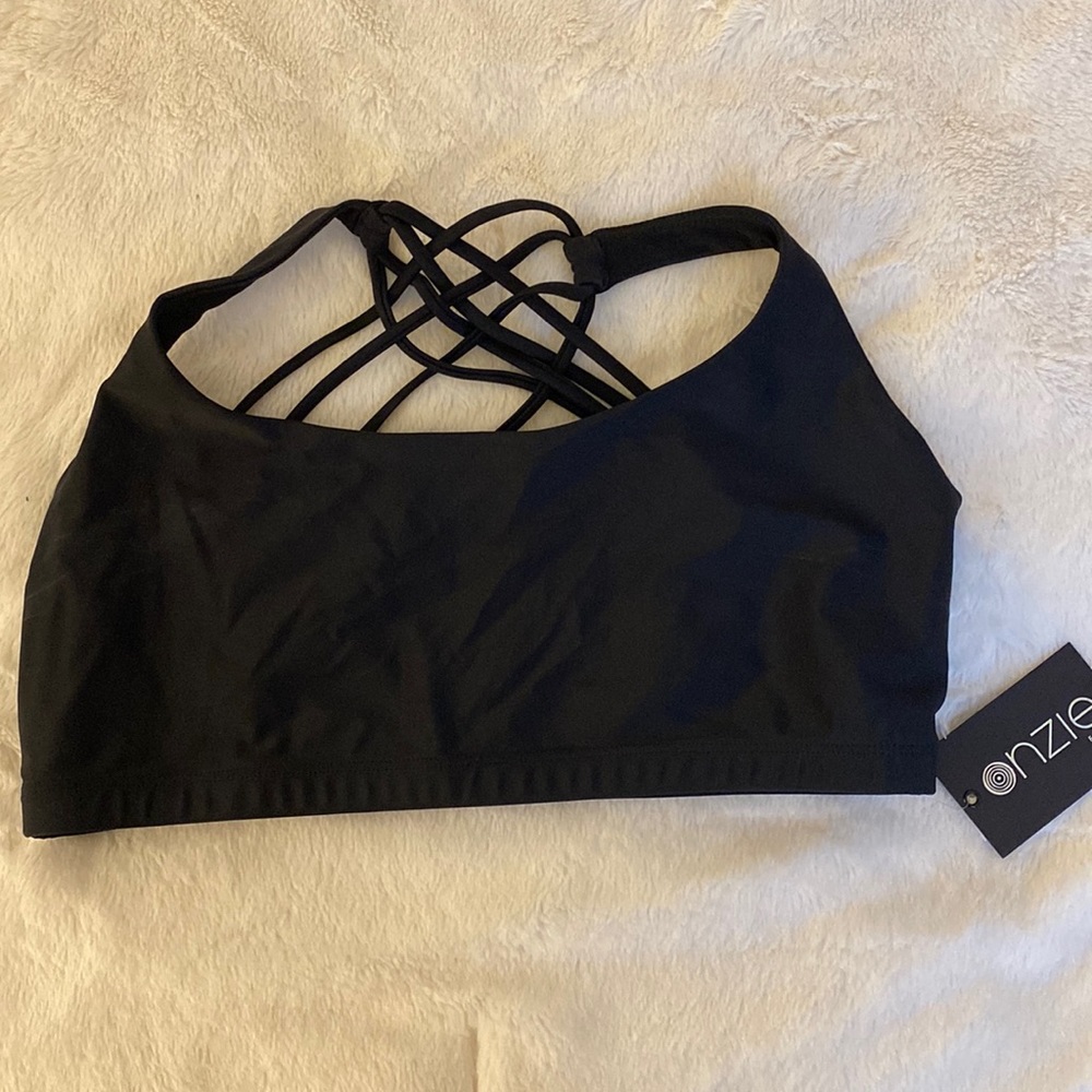 Onzie Chic Bra XL. NWT!!